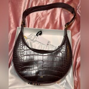 JE PEI Carly Saddle Bag-Croc Brown
